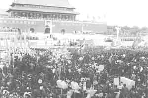 珍贵的老照片失而复得唤醒了无数美好的回忆